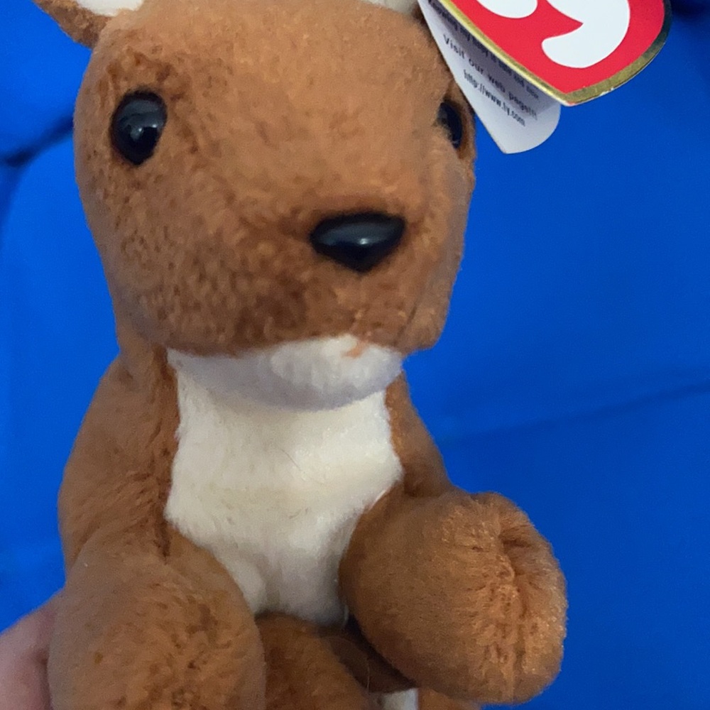 TY Beanie Baby Pouch Kangaroo 1996 NWTS ExcellentCondition - Picture 5 of 11